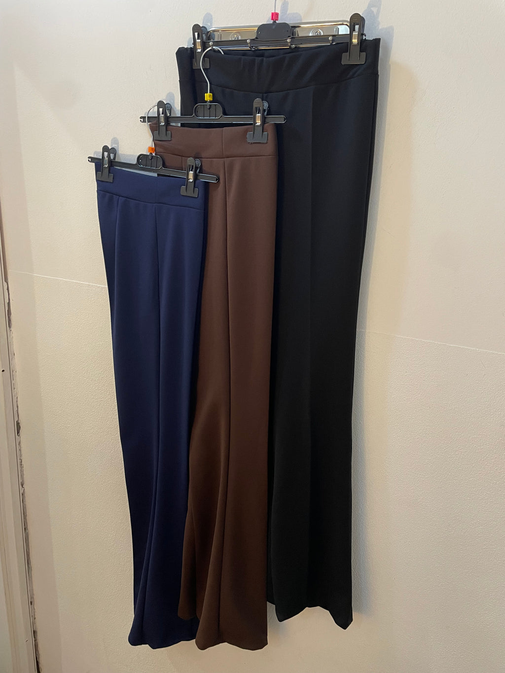 Pantalone zampa