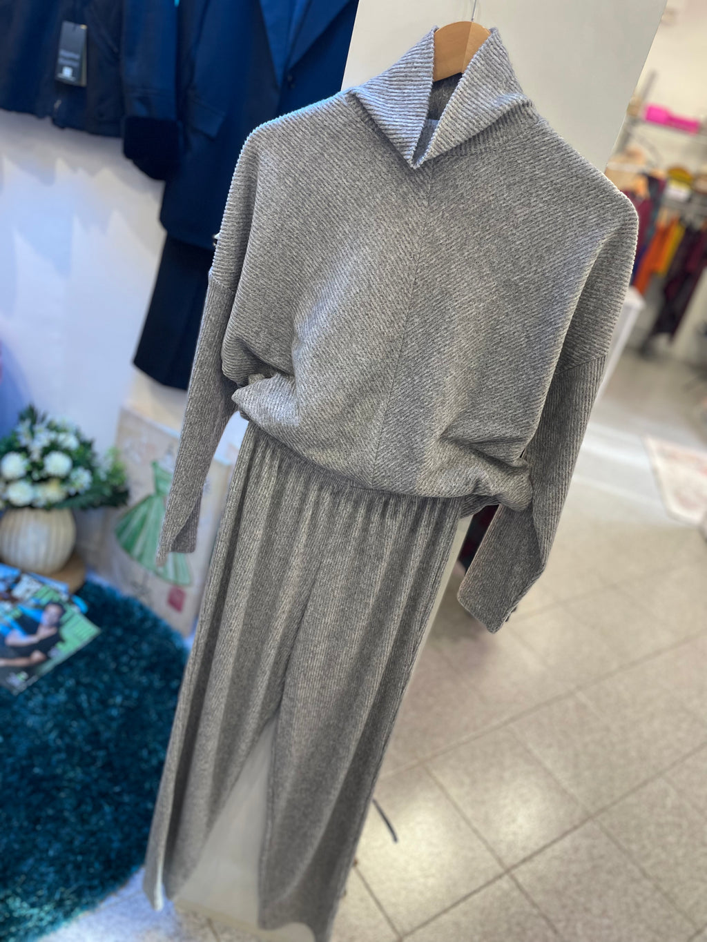 Tuta in Mohair Grigio Mélange – Comfort Chic