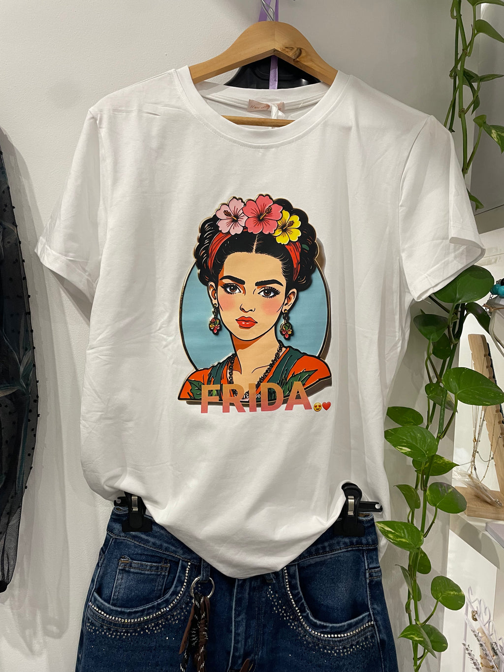 T-Shirt Frida Kahlo – Stampa Artistica