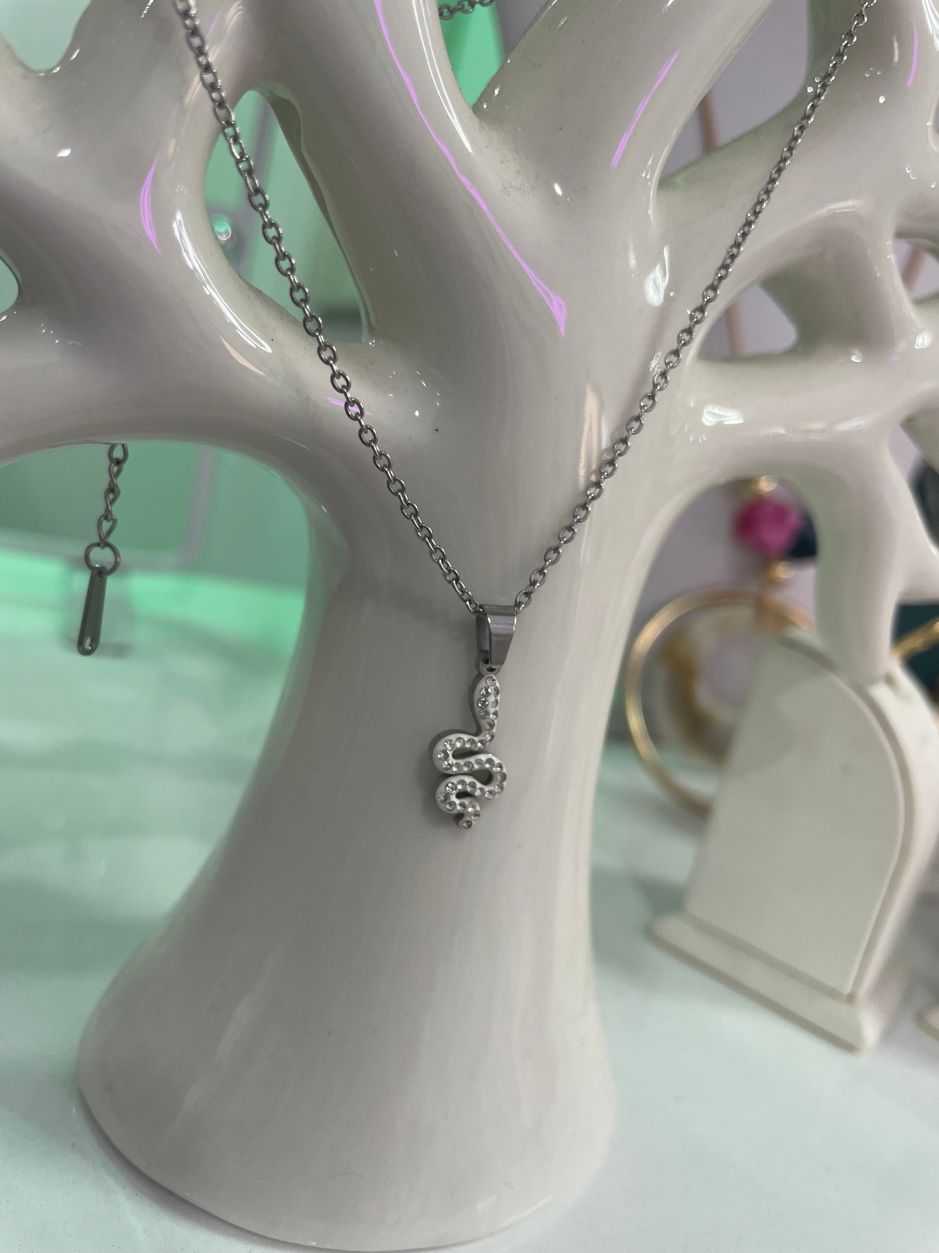 Collana snake